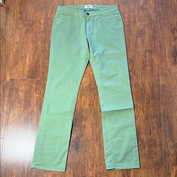 PAIGE Grass Green Jeans size 32 NNT